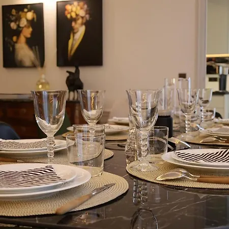 Luxueux / Historique Proche Bon Marche